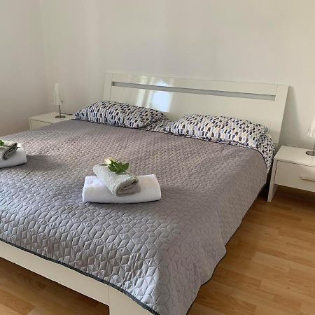 Apartmaji Amitis ปอร์โตรอซ ภายนอก รูปภาพ